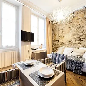  Appartement Cosy En Centre Aux Cordeliers Ail France